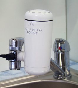 Máy lọc nước đầu vòi Aquaphor Topaz