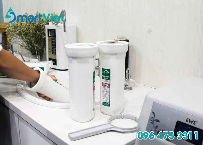 Dịch vụ thay lõi lọc nước Geyser